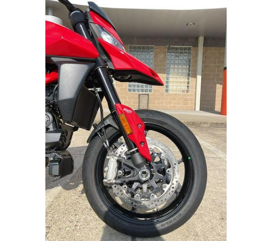 2023 Ducati Hypermotard 950 Ducati Red