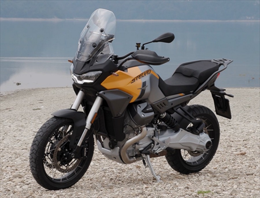 2024 Moto Guzzi Stelvio