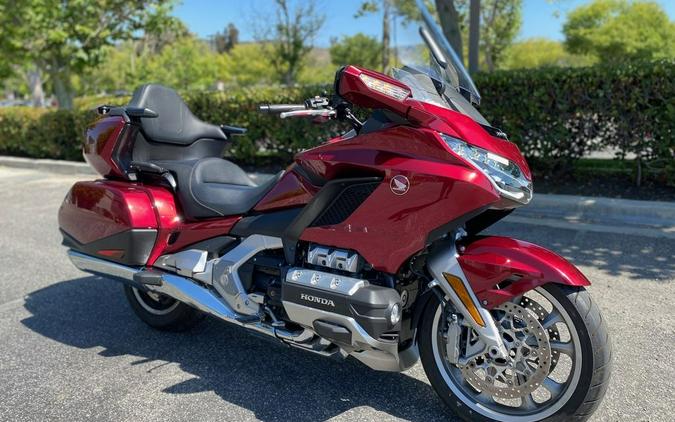 2019 Honda® Gold Wing Tour Automatic DCT Candy Ardent Red