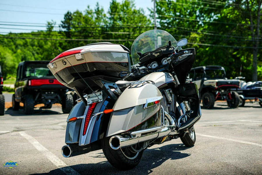 2014 Victory Motorcycles® Cross Country Tour® Two-Tone Goldrush & Black