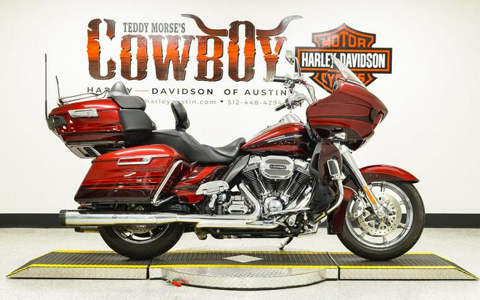 2015 Harley-Davidson® FLTRUSE - CVO™ Road Glide® Ultra