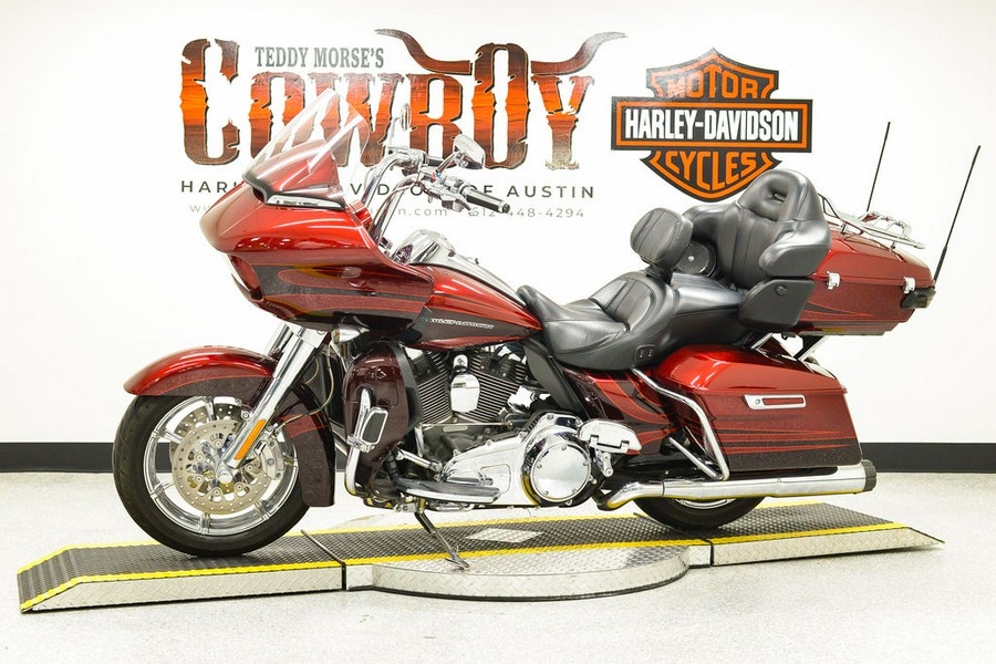 2015 Harley-Davidson® FLTRUSE - CVO™ Road Glide® Ultra