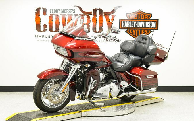 2015 Harley-Davidson® FLTRUSE - CVO™ Road Glide® Ultra