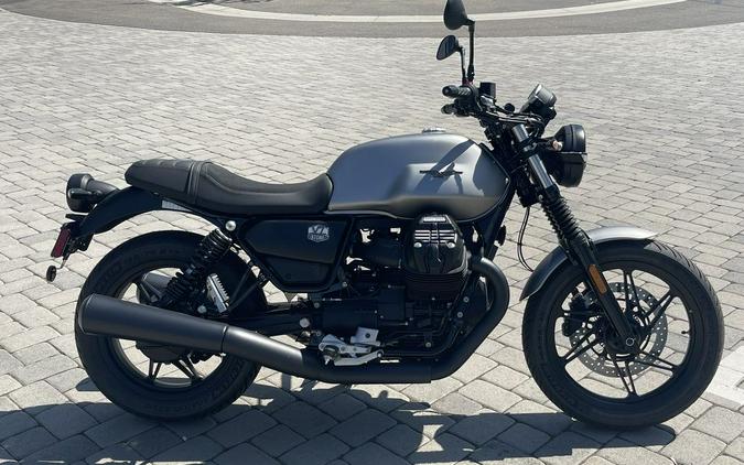 2023 Moto Guzzi V7 Stone