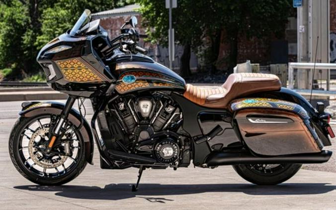 2026 Indian Motorcycle® Challenger 112 Dark Horse®