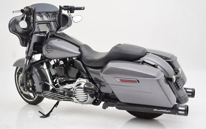 2014 Harley-Davidson Street Glide FLHXS - Special