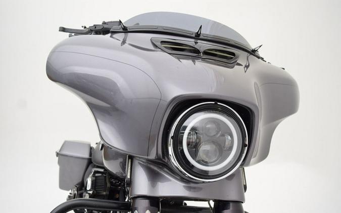 2014 Harley-Davidson Street Glide FLHXS - Special