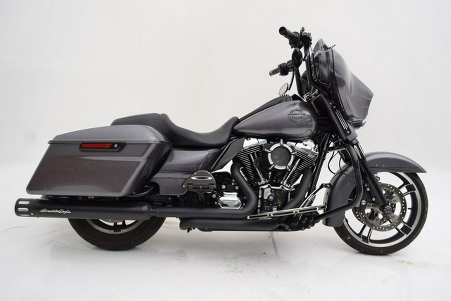 2014 Harley-Davidson Street Glide FLHXS - Special