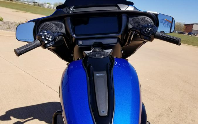 2024 Harley-Davidson® Street Glide® Blue Burst - Black Finish