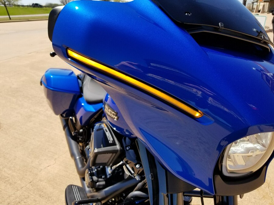 2024 Harley-Davidson® Street Glide® Blue Burst - Black Finish