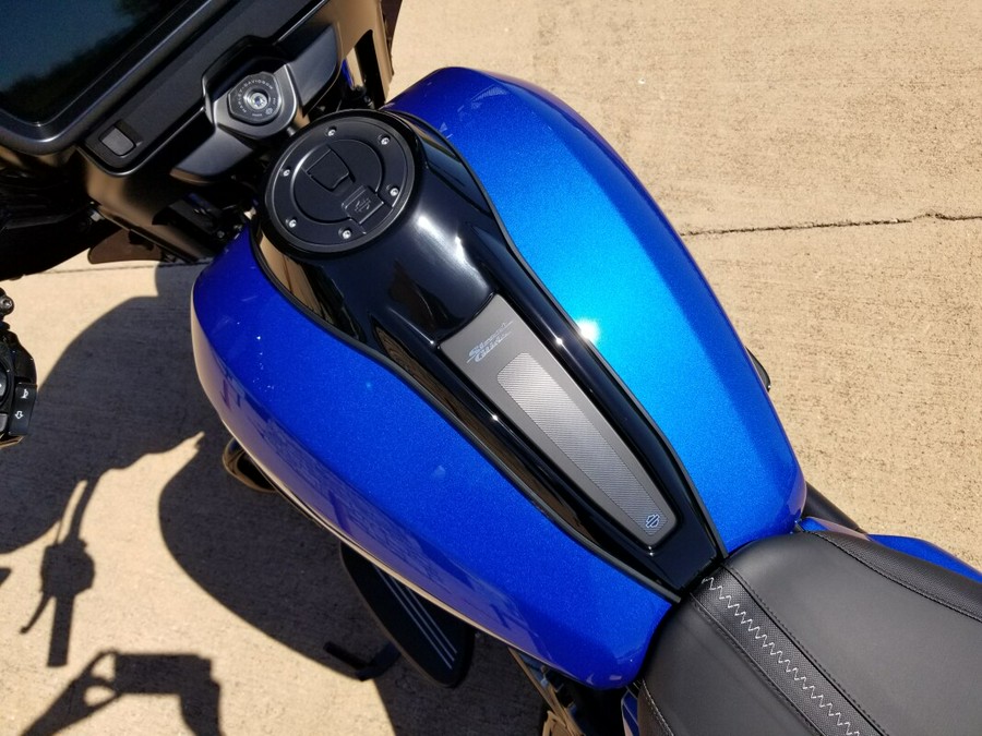 2024 Harley-Davidson® Street Glide® Blue Burst - Black Finish