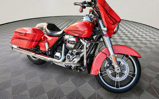 2017 Harley-Davidson FLHXS - Street Glide Special