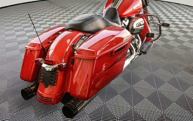 2017 Harley-Davidson FLHXS - Street Glide Special