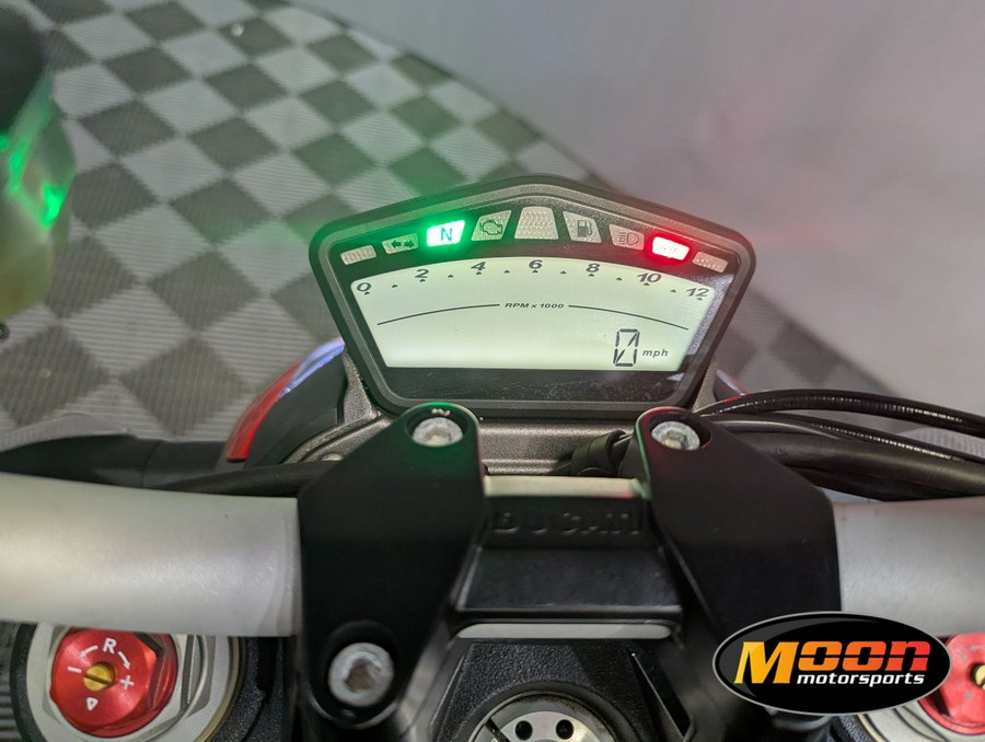 2014 Ducati Streetfighter 848