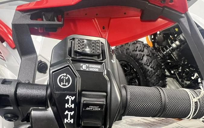 2026 Can-Am® Renegade X mr 1000 R Hyper Silver & Legion Red