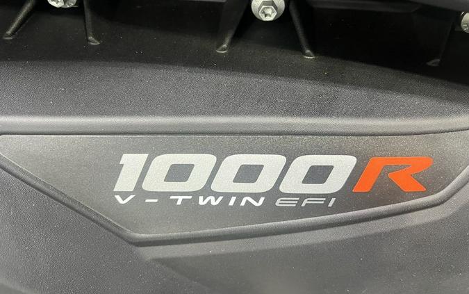 2026 Can-Am® Renegade X mr 1000 R Hyper Silver & Legion Red