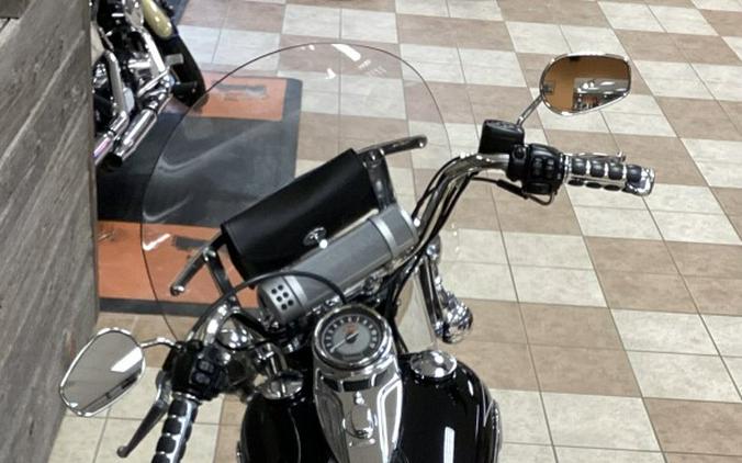 2011 Harley-Davidson® Heritage Softail® Classic Black