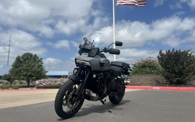 2026 Harley-Davidson® RA1250S Pan America® 1250 Special DRK BILIARD GRY