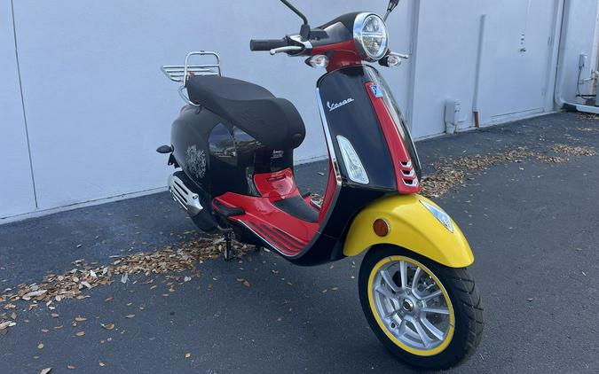 2023 Vespa Primavera 150 Disney Mickey Mouse Edition