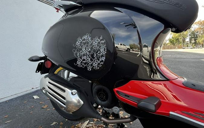 2023 Vespa Primavera 150 Disney Mickey Mouse Edition