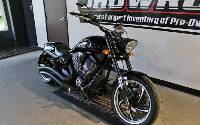 2015 Victory Motorcycles® Hammer 8-Ball® Gloss Black