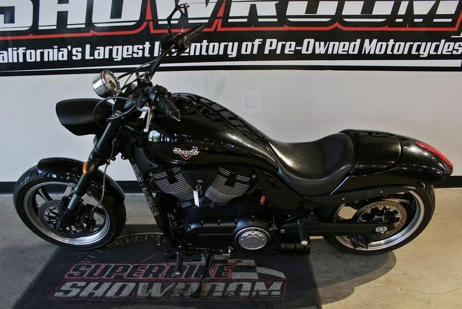 2015 Victory Motorcycles® Hammer 8-Ball® Gloss Black