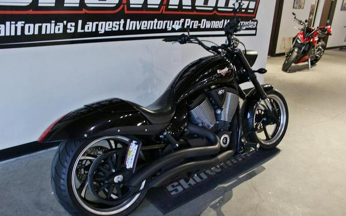 2015 Victory Motorcycles® Hammer 8-Ball® Gloss Black