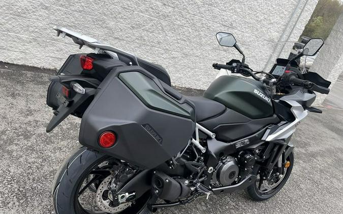 2024 Suzuki GSX-S 1000GX Plus