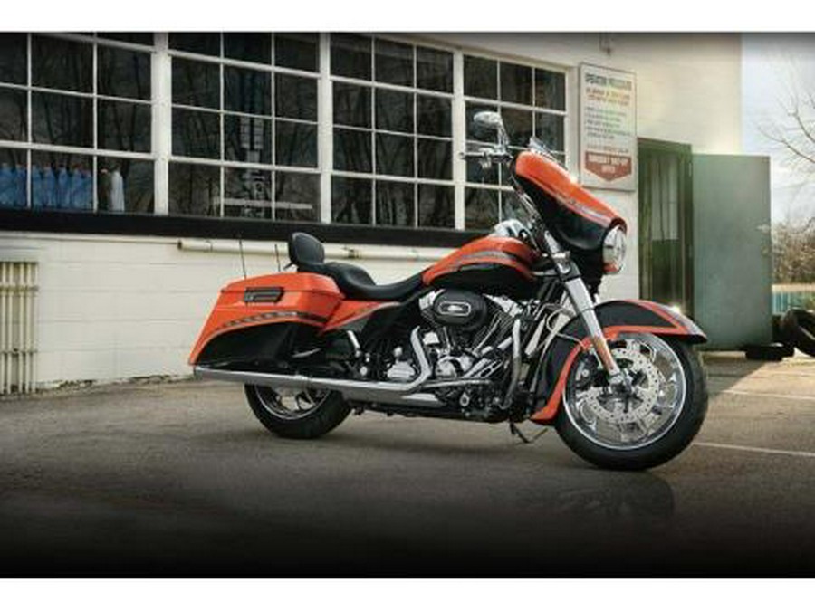 2012 Harley-Davidson Street Glide®