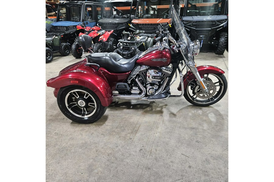 2016 Harley-Davidson® FREEWHEELER