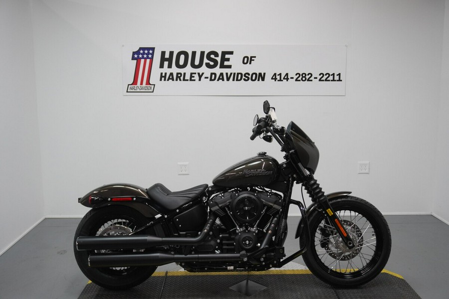 2020 Harley-Davidson® Street Bob® River Rock Gray
