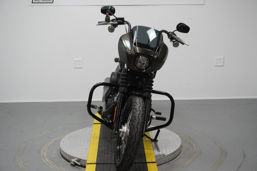 2020 Harley-Davidson® Street Bob® River Rock Gray