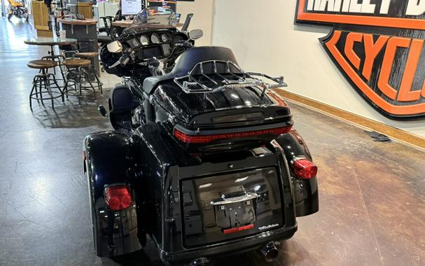 2019 Harley-Davidson® Tri Glide® Ultra