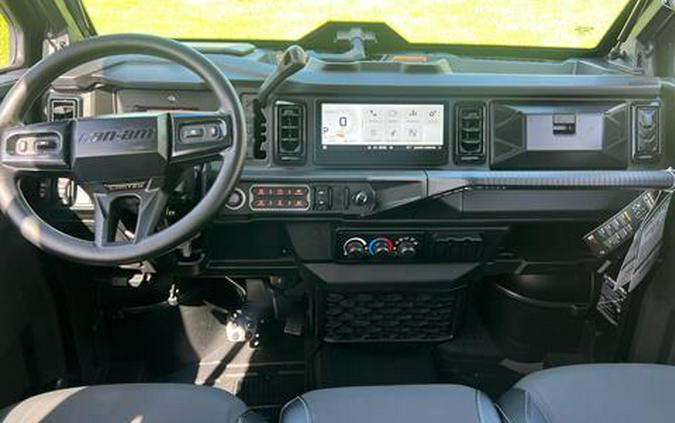 2026 Can-Am Defender MAX Limited HD11