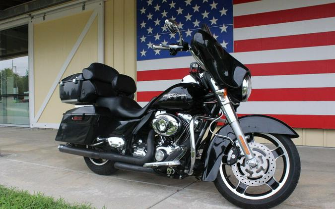 2010 Harley-Davidson® FLHX - Street Glide®