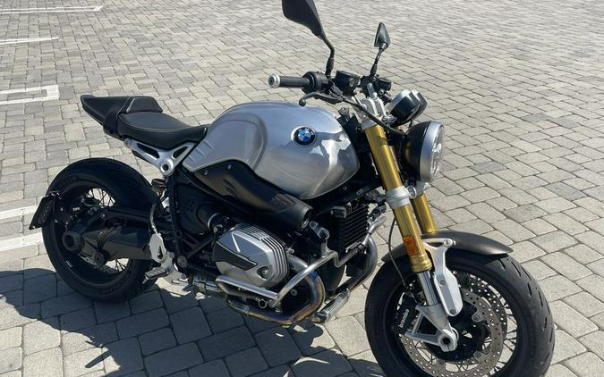 2021 BMW R nineT 719 Night Black Matte/Aluminum Matte