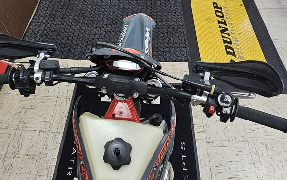 2025 Beta 250 Xtrainer