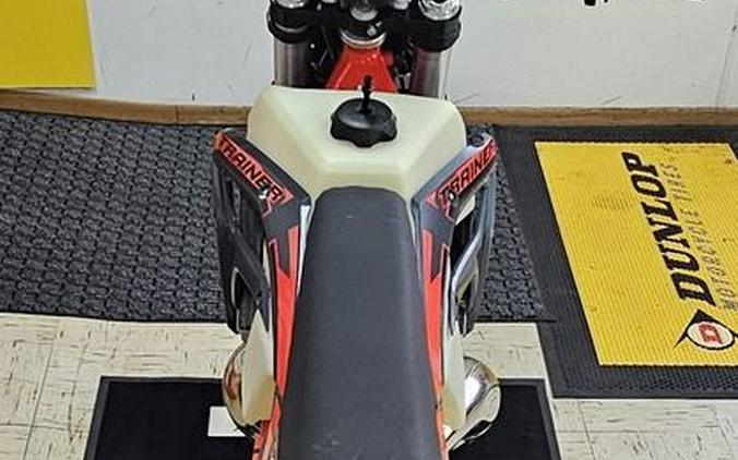 2025 Beta 250 Xtrainer