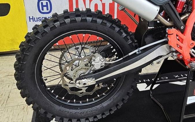 2025 Beta 250 Xtrainer