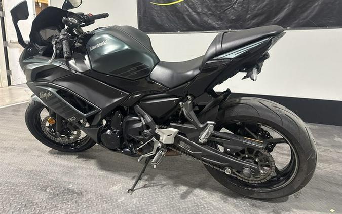 2025 Kawasaki EX650PSFAN
