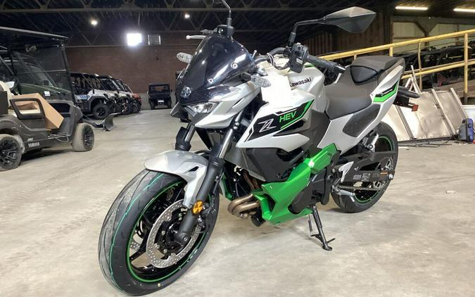 2024 Kawasaki Z7 Hybrid ABS