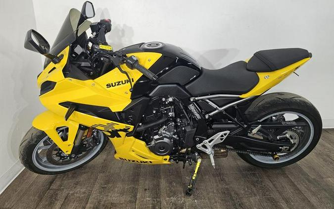 2024 Suzuki GSX-8R