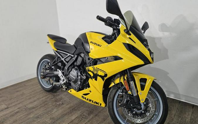 2024 Suzuki GSX-8R
