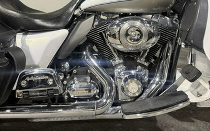 2009 Harley-Davidson Touring FLHR