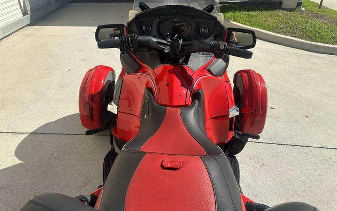 2013 Can-Am Spyder RT-S SE5