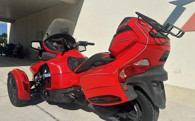 2013 Can-Am Spyder RT-S SE5