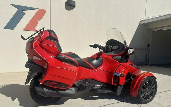 2013 Can-Am Spyder RT-S SE5