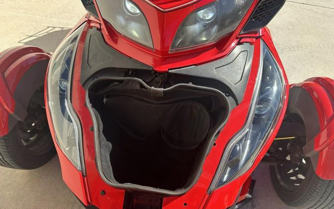 2013 Can-Am Spyder RT-S SE5