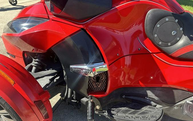 2013 Can-Am Spyder RT-S SE5