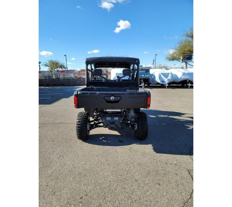 2023 Can-Am® Defender MAX XT HD9